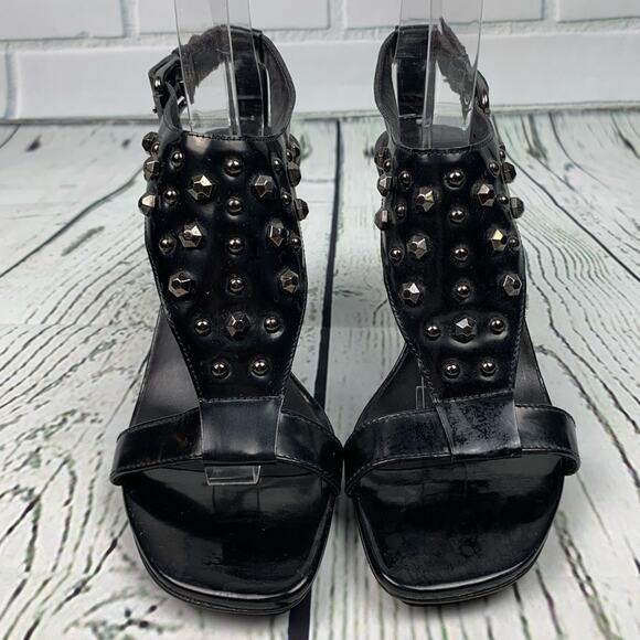 Donald Pliner Nekita Sandal Black Patent Size 6 M - Picture 2 of 8